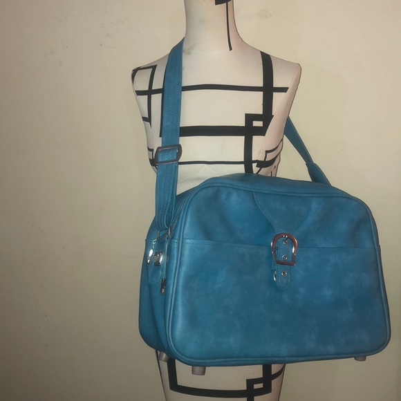 VINTAGE Blue Leather Weekend Bag. - Picture 2 of 8